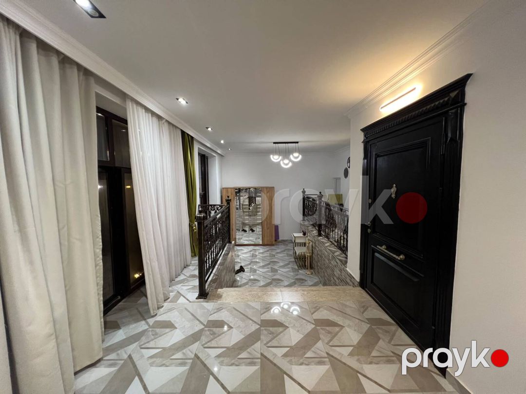 Satılır 5 otaqlı həyət evi/bağ evi 400 m² — Ev, villa, Bakı (2)