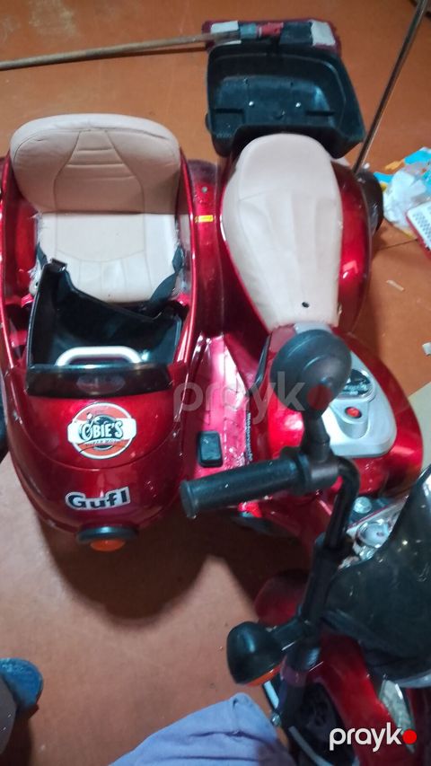 Uşaq elektrik skuter-motosiklet (yan qoşqulu) - Rəng: parlaq qırmızı — Xırdalan