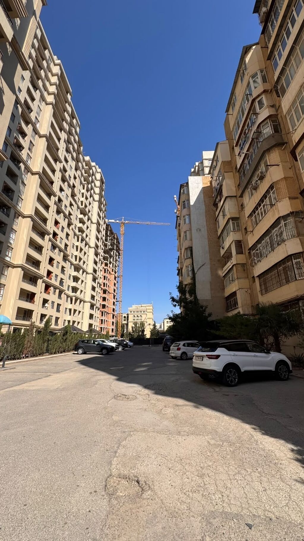 Kiraye ev_tibb unversetine yaxin 9/7 mertebesinde 4 otaqli ev 900 azn — Mənzil, Bakı (8)