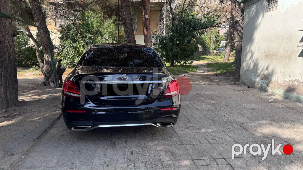 Mercedes E 300, 2.0 L, 2017 il, 130 000 km — Avtomobillər, Balakən (2)