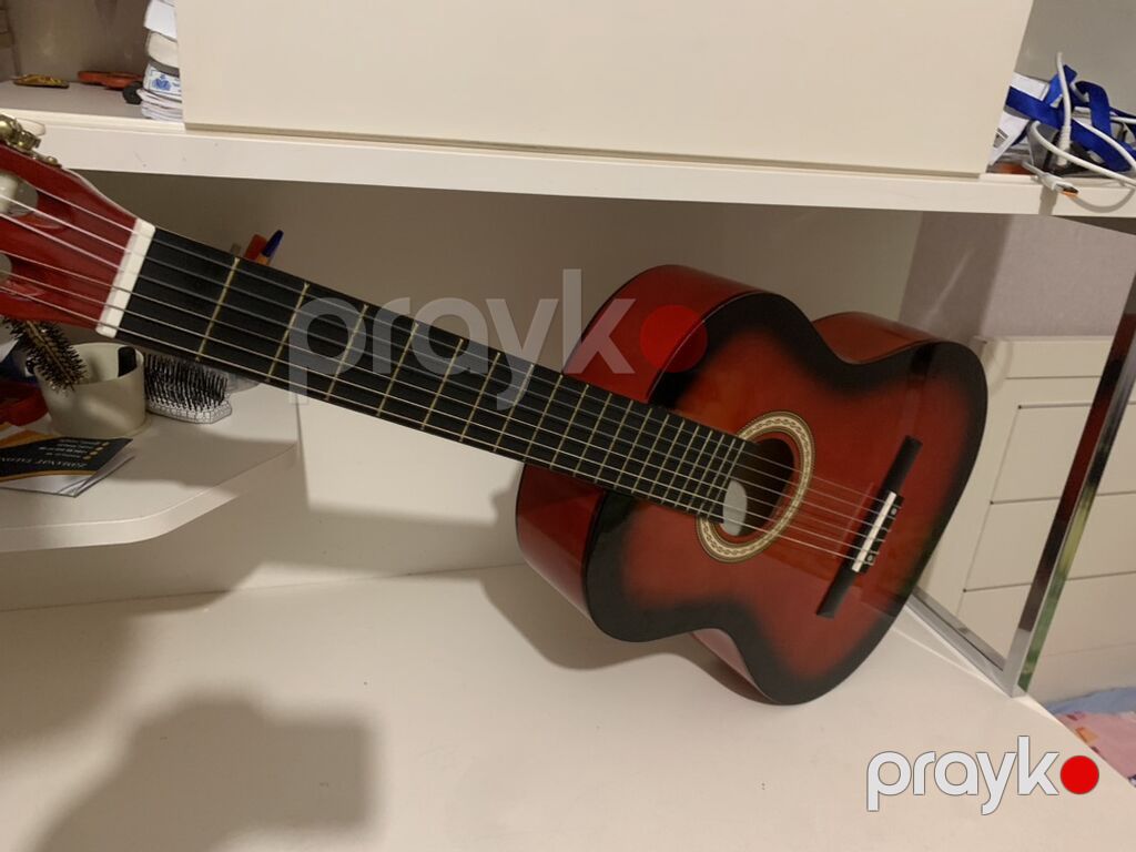 Klassik akustik gitara – hec bir problemi yoxdu pul lazim di — Gitarlar və digər simli alətlər, Bakı (5)