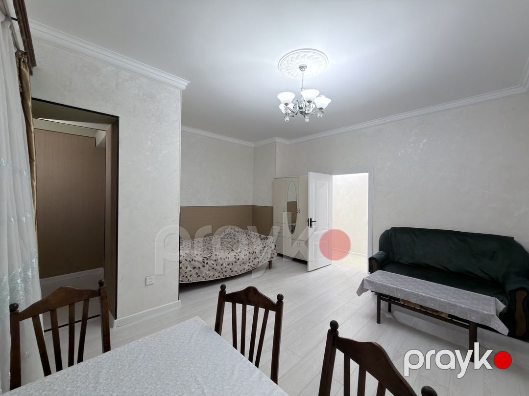 İcarəyə verilir 1 otaqlı köhnə tikili 47 m² — Mənzil, Bakı (2)
