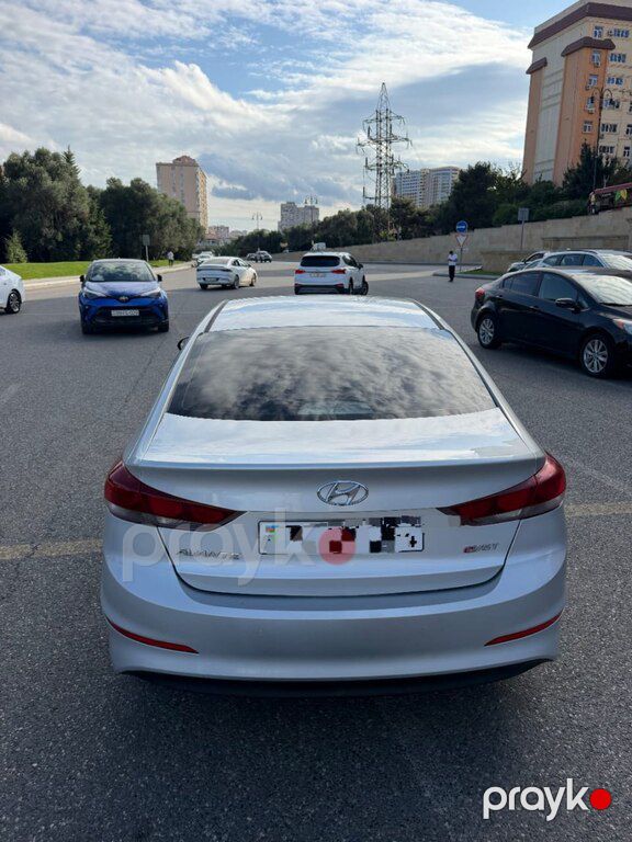 Hyundai Avante, 1.6 L, 2016 il, 193 414 km — Avtomobillər, Bakı (7)