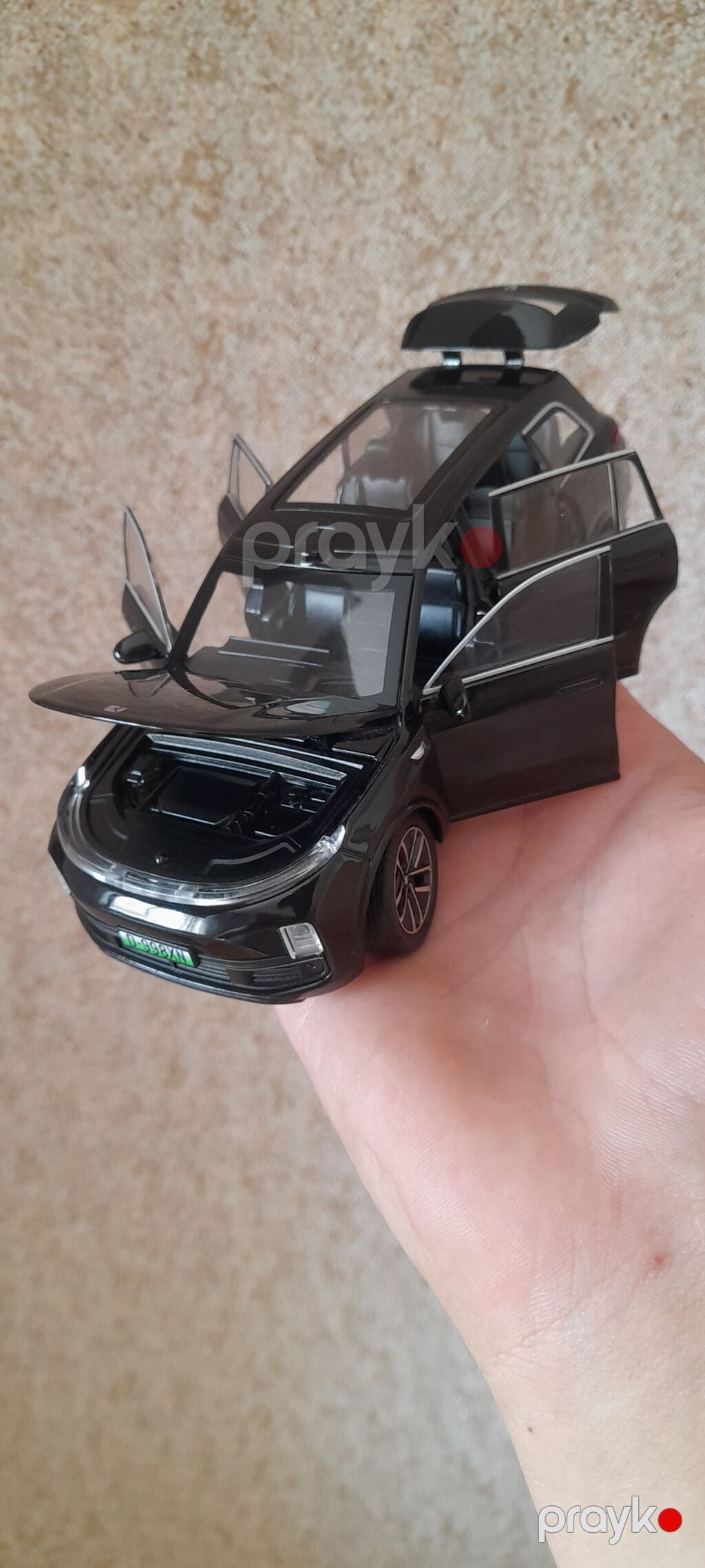 Li Auto L9 maket avtomobil (1:32 miqyaslı die-cast model) - Korpus — Modellar, Bakı (3)