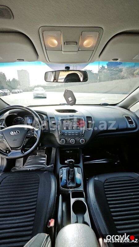 Kia Forte, 2017 il — Minik avtomobili icarəsi, Bakı (3)