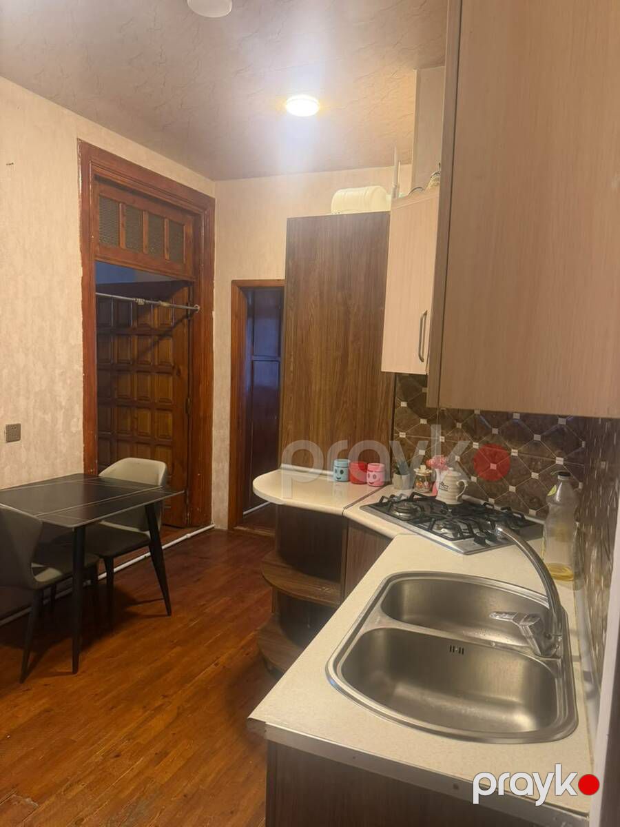 Satılır 4 otaqlı köhnə tikili 70 m² — Mənzil, Bakı (11)