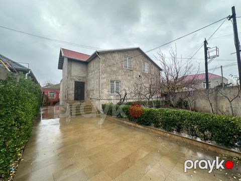 Həyət evi, Binəqədi r — Bakı
