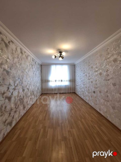 Satılır 3 otaqlı köhnə tikili 80 m² — Bakı