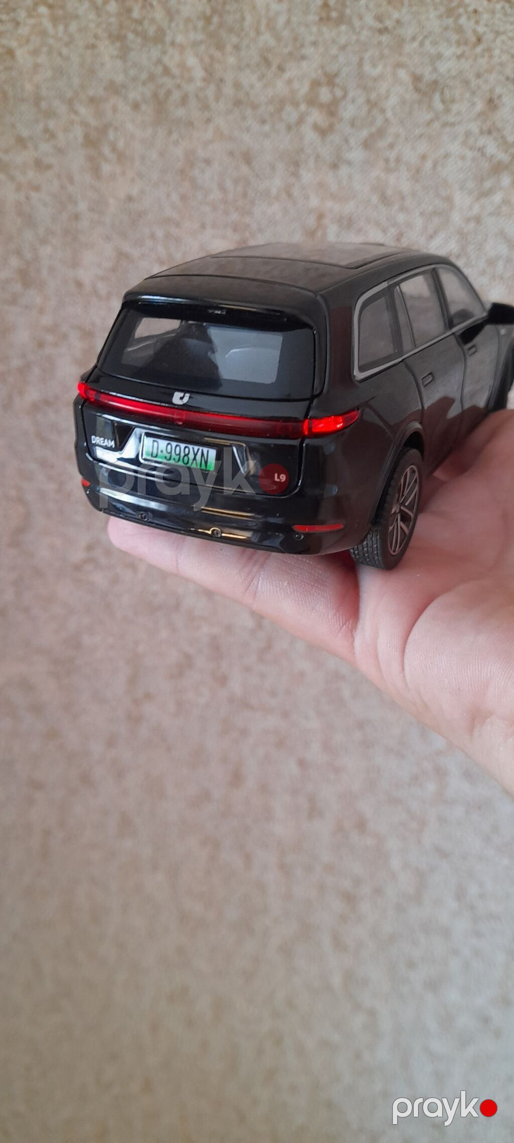 Li Auto L9 maket avtomobil (1:32 miqyaslı die-cast model) - Korpus — Modellar, Bakı (2)