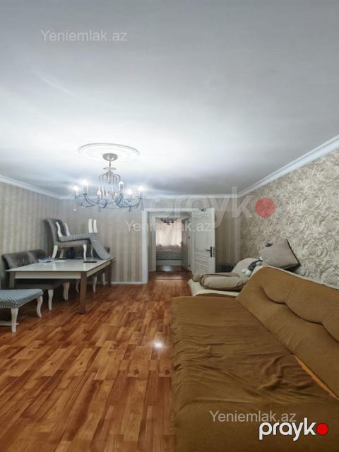 Satılır 2 otaqlı Bina evi menzil (Köhnə tikili), 56 m², 5-ci mikrorayon — Sumqayıt