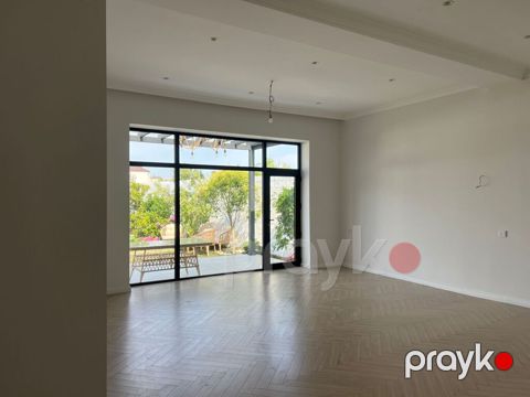 Novxanıda bağ satılır 6 sot 120 kvadratmetr 3 otaq tam təmirli paket — Bakı
