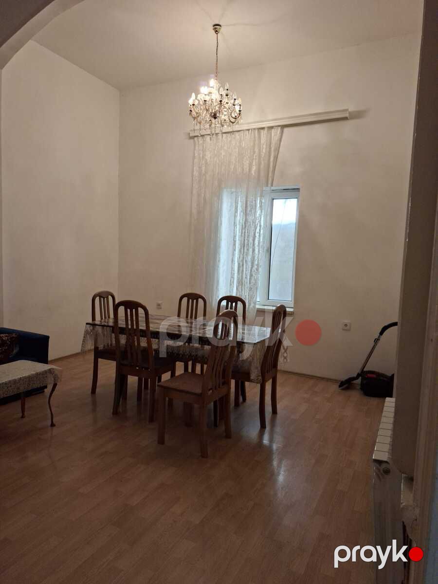 İcarəyə verilir 2 otaqlı köhnə tikili 70 m² — Mənzil, Bakı (9)