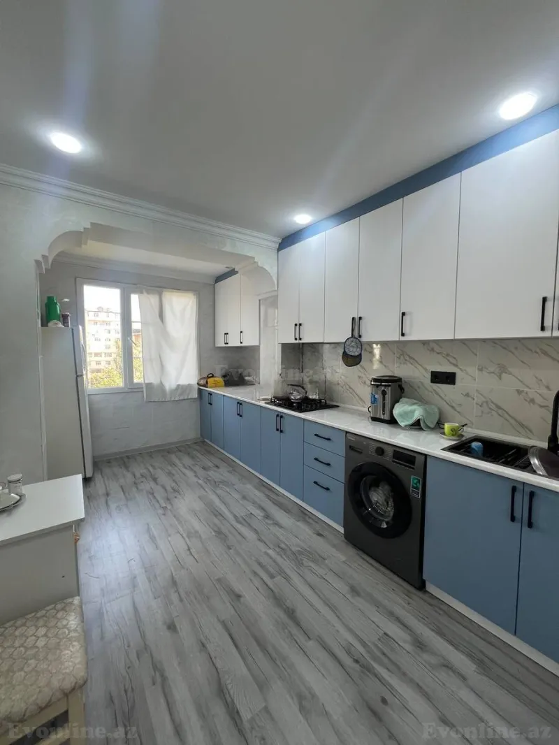 Satılır 3 otaqlı Mənzil Köhnə tikili 85 m² Bakı, Nizami r., Xalqlar Dostluğu m — Bakı