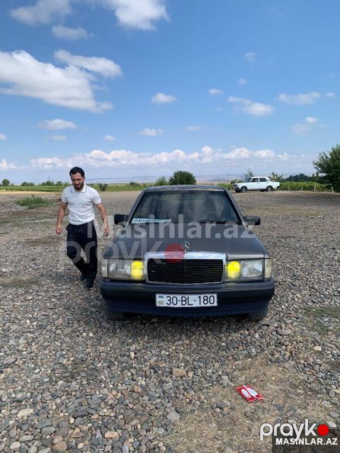 Mercedes 190, 1991 il — Tovuz