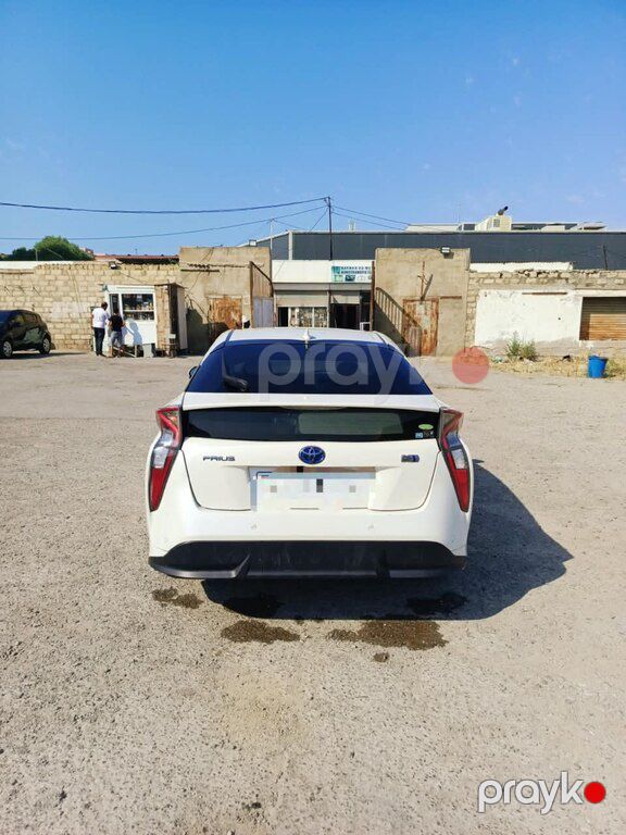 Toyota Prius, 1.8 L, 1.3 kWh, 2016 il, 88 000 km — Avtomobillər, Sumqayıt (2)