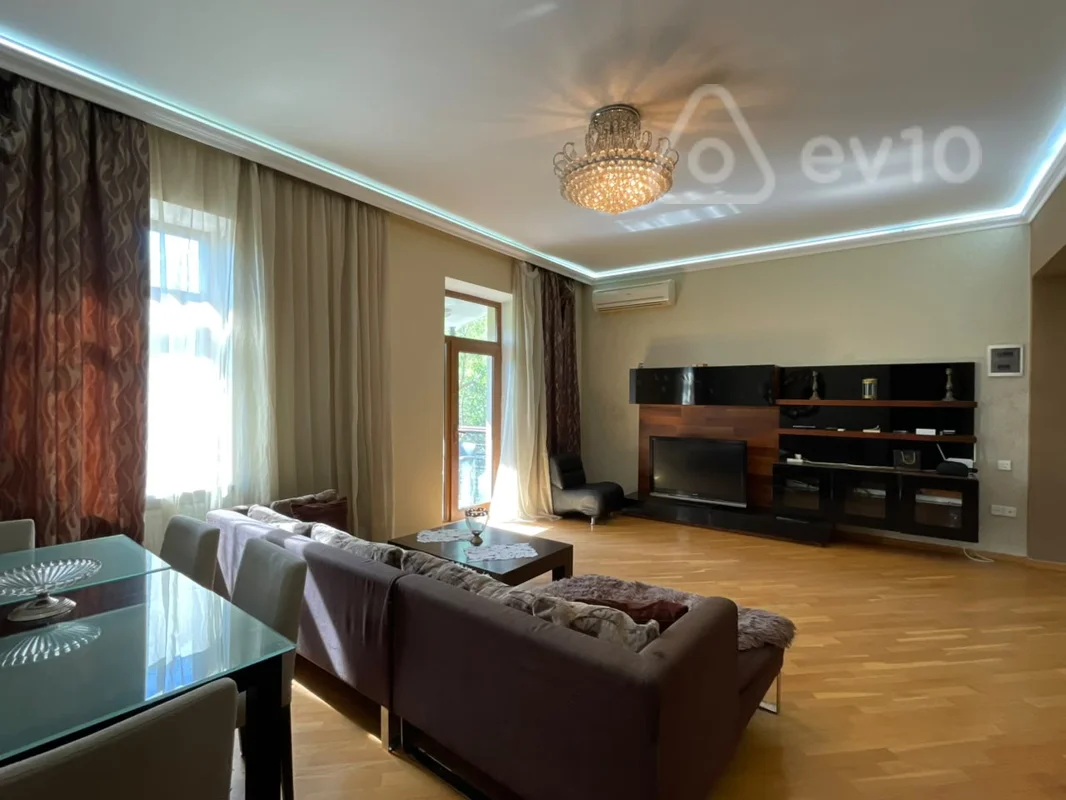 3 otaqlı mənzil, 100 m², Fəvvarələr Meydanı — Mənzil, Bakı (2)