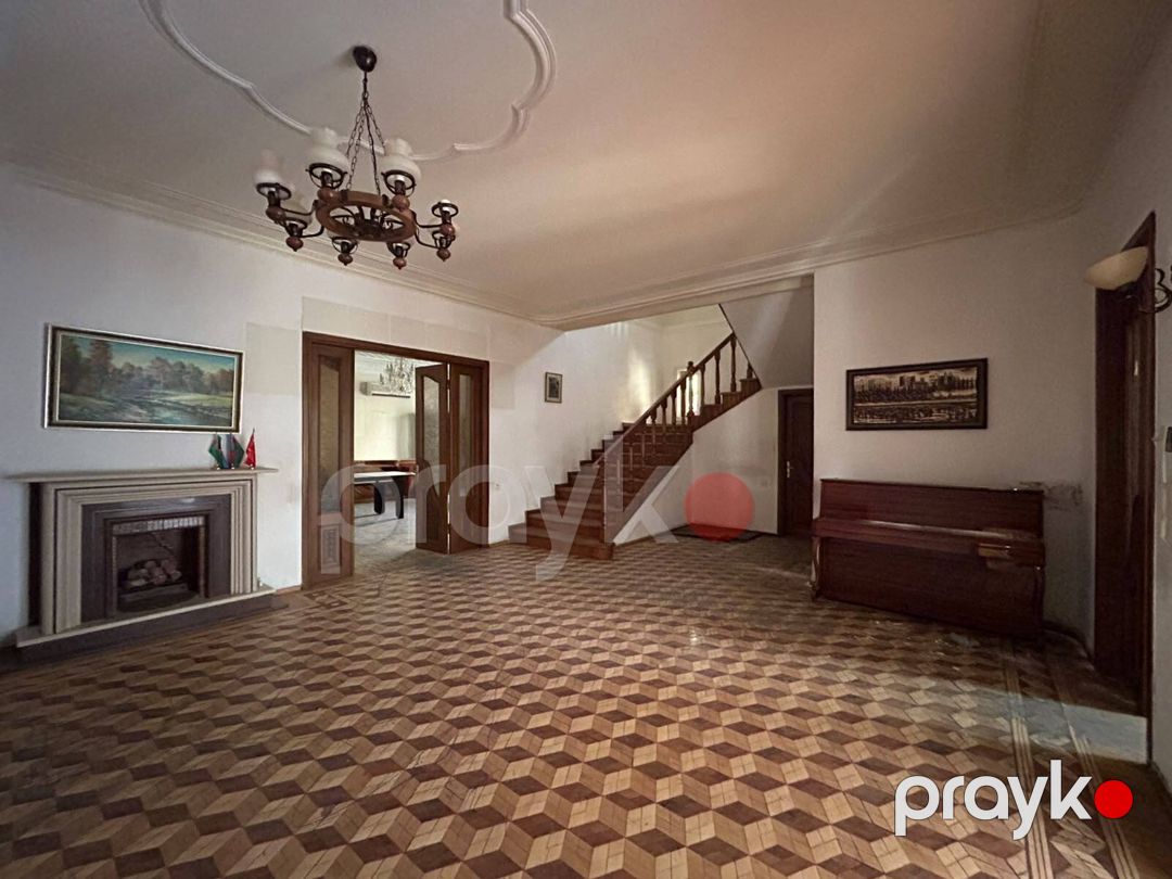 Satılır 8 otaqlı həyət evi/bağ evi 600 m² — Ev, villa, Bakı (8)