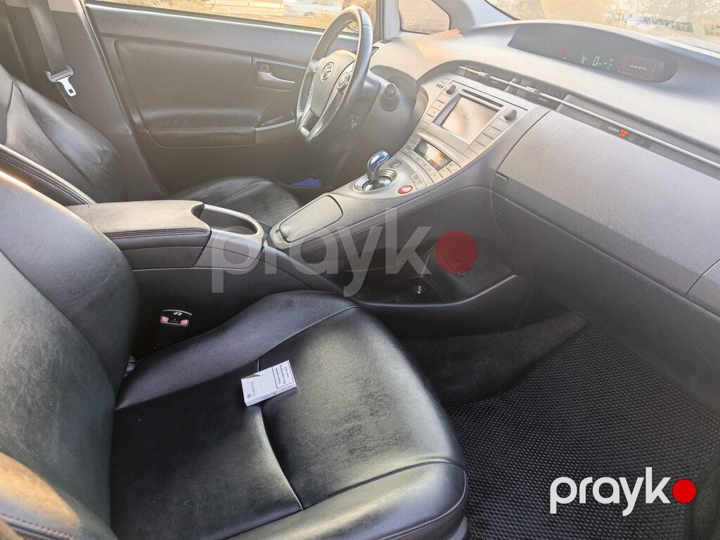 Toyota Prius, 1.8 L, 1.3 kWh, 2013 il, 412 797 km — Avtomobillər, Bakı (7)