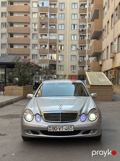 Mercedes E 220, 2.2 L, 2005 il, 440 000 km — Bakı
