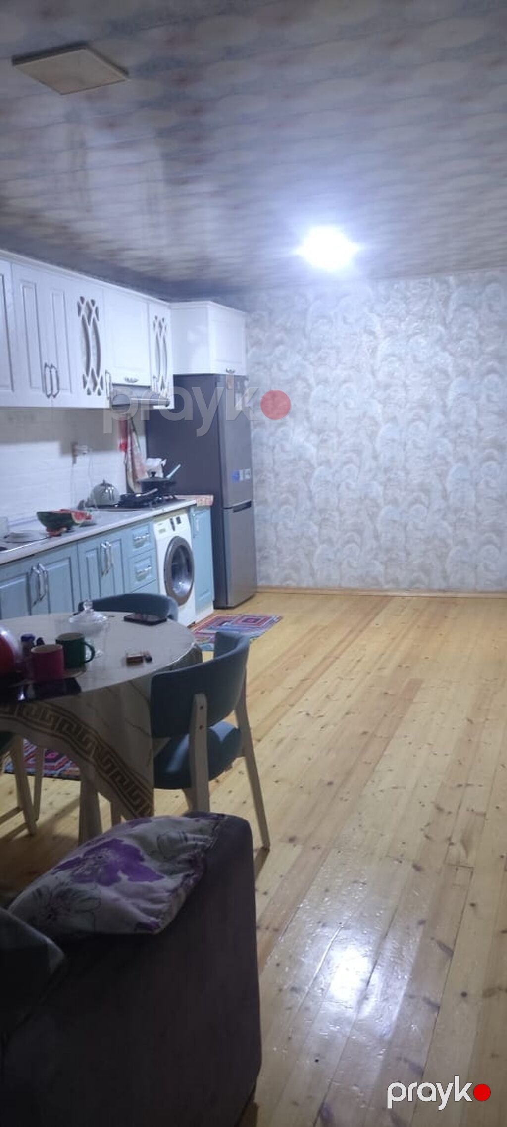 Zabrat 1 81 nomreli mektebe 21 sayli poliklinkaya yaxin 3 otaqli heyet — Mənzil, Bakı (2)