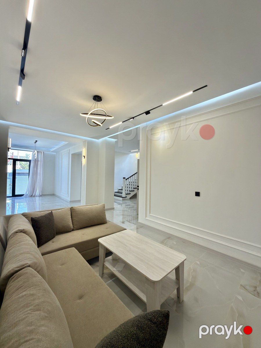 Satılır 5 otaqlı həyət evi/bağ evi 220 m² — Ev, villa, Bakı (6)