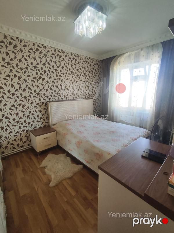 Satılır 3 otaqlı Bina evi menzil (Köhnə tikili), 70 m², 13-cü mikrorayon — Mənzil, Sumqayıt (5)