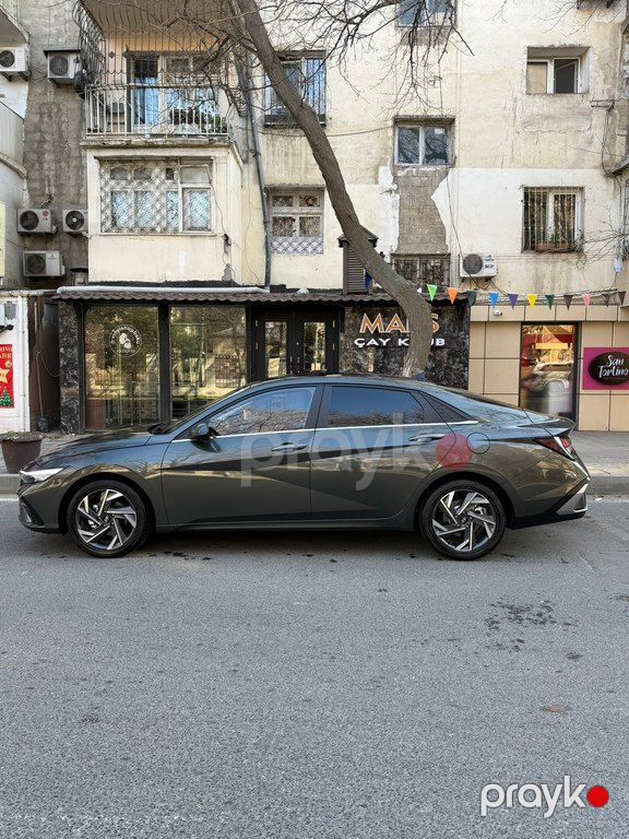 Hyundai Elantra, 1.5 L, 2024 il, 13 500 km — Avtomobillər, Bakı (3)