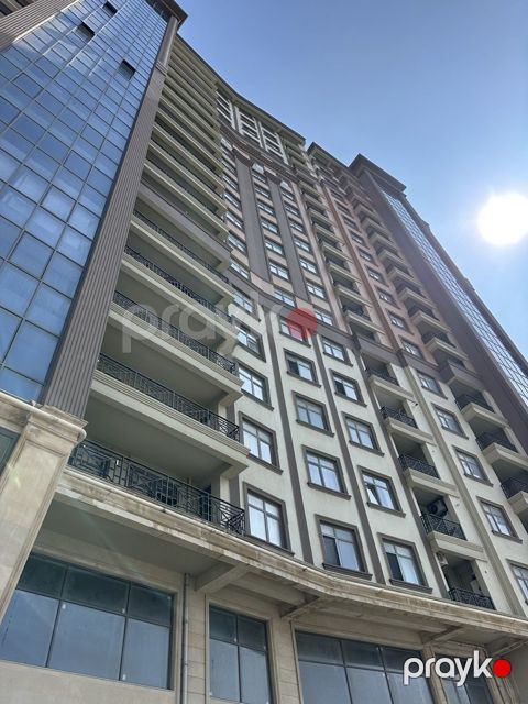 Satılır 3 otaqlı yeni tikili 140 m² — Bakı