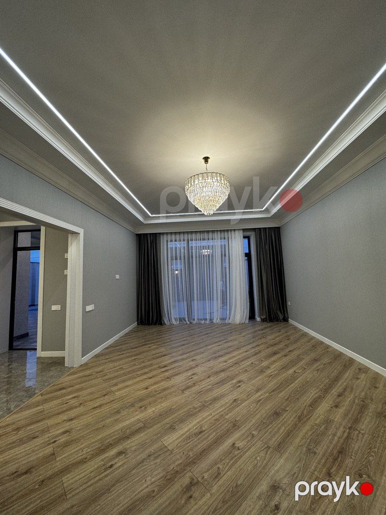 Satılır 4 otaqlı həyət evi/bağ evi 200 m² — Ev, villa, Bakı (11)