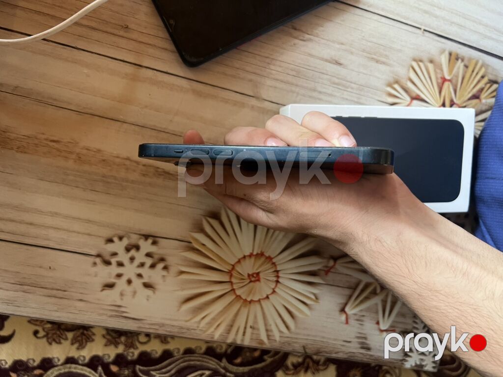 IPhone 13, 128 GB, Qara, Face ID — Apple iPhone, Digah (4)