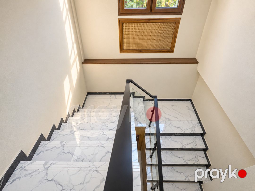 İcarəyə verilir obyekt 262 m² — Əmlak, Bakı (5)