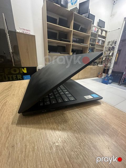 Noutbuk Lenovo — Bakı