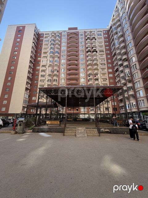 Satılır 4 otaqlı yeni tikili 173 m² — Bakı
