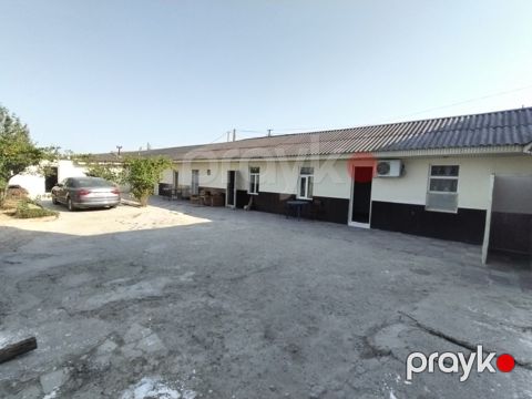 Satılır obyekt 470 m² — Bakı