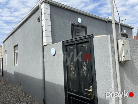 Satılır 2 otaqlı həyət evi/bağ evi 45 m² — Bakı