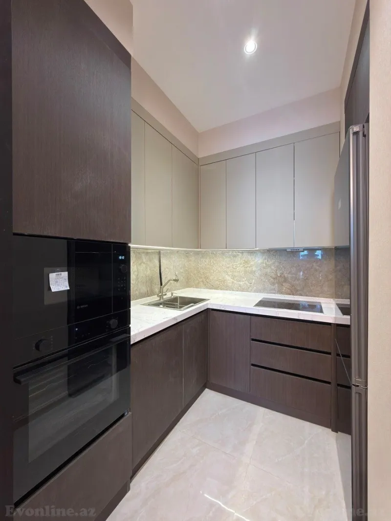 Satılır 3 otaqlı Mənzil Yeni tikili 86 m² Bakı, Yasamal r., Elmlər Akademiyası m — Mənzil, Bakı (8)