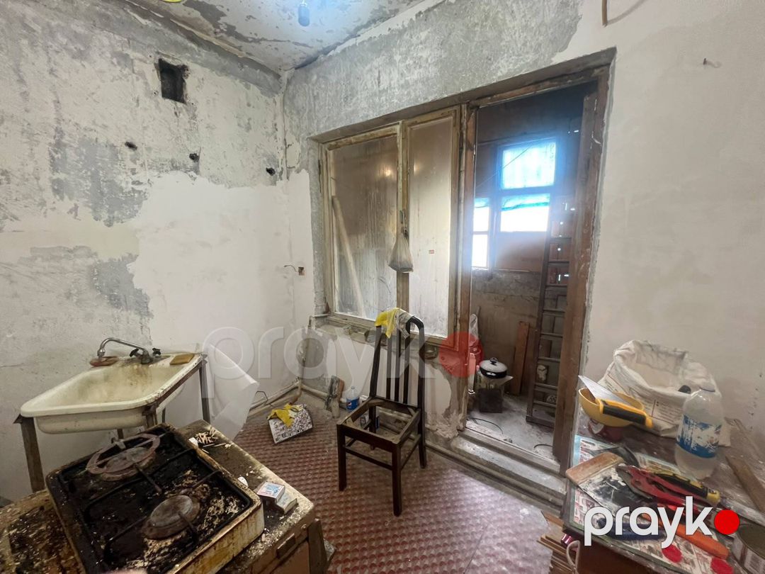 Satılır 2 otaqlı köhnə tikili 60 m² — Mənzil, Bakı (3)