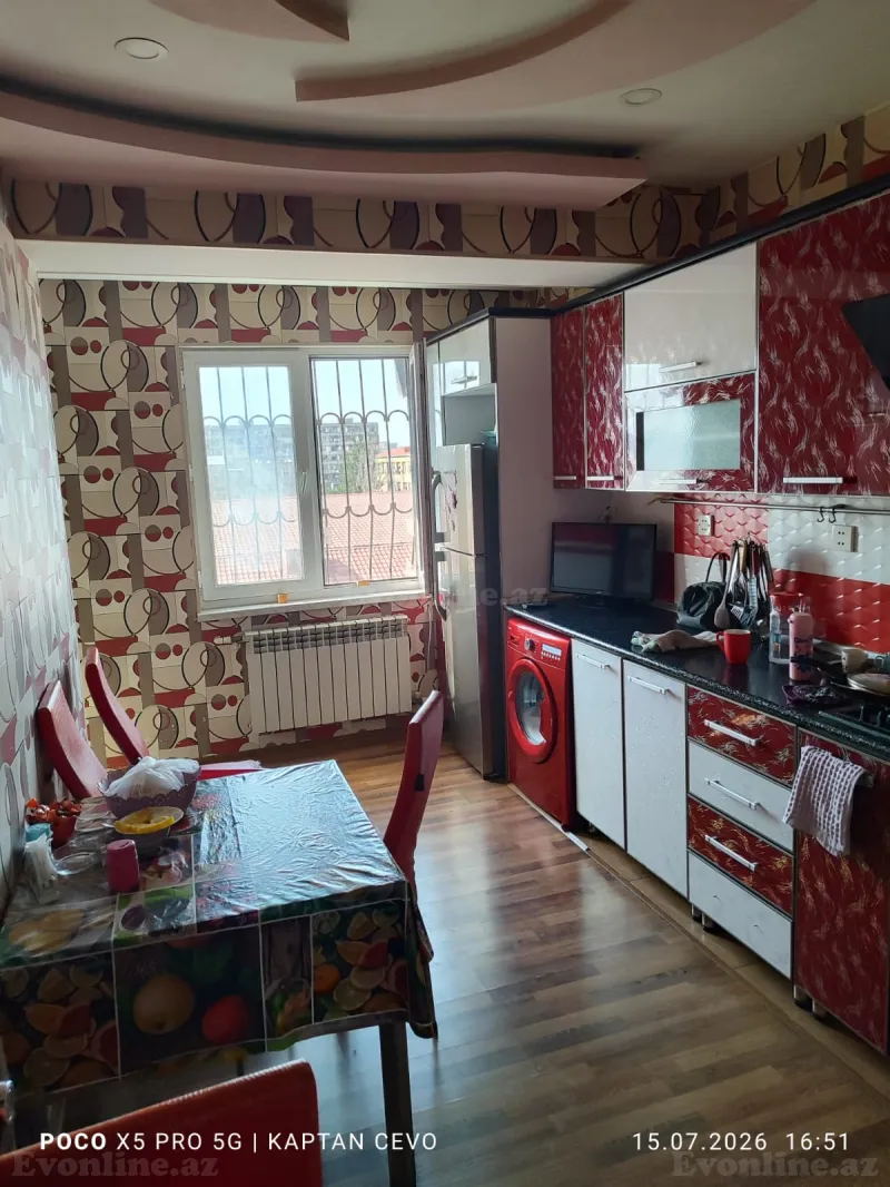 Satılır 3 otaqlı Mənzil Köhnə tikili 86 m² Bakı, Sabunçu r., Bakıxanov — Mənzil, Bakı (5)