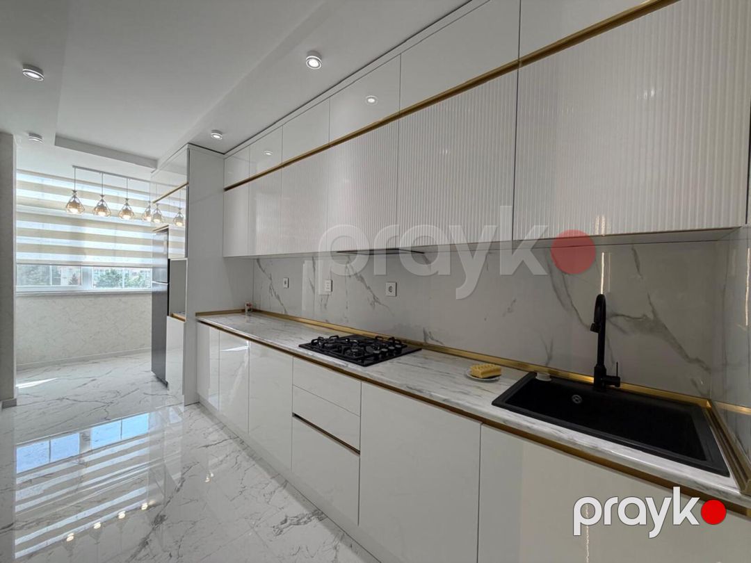 Satılır 3 otaqlı köhnə tikili 110 m² — Mənzil, Bakı (4)