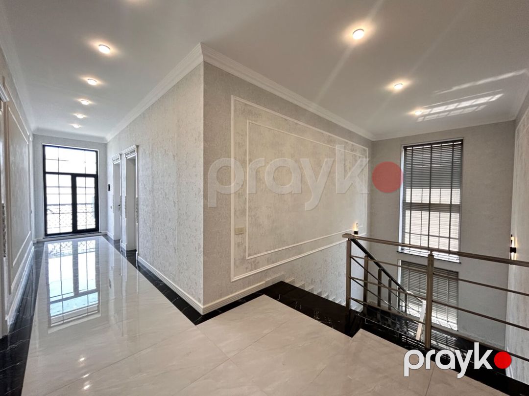 Satılır 4 otaqlı həyət evi/bağ evi 270 m² — Ev, villa, Bakı (12)