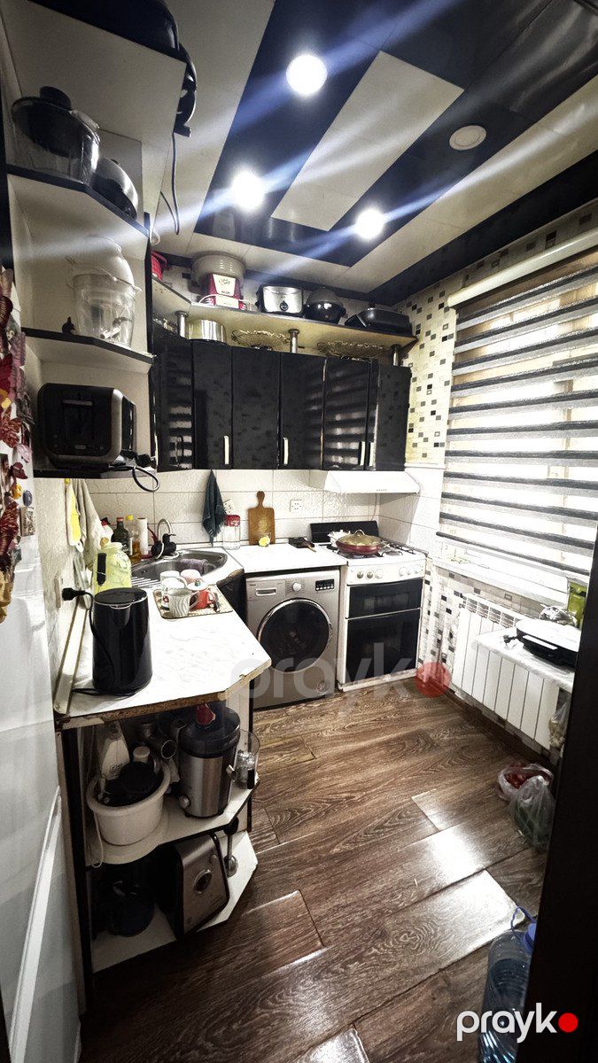 Satılır 3 otaqlı köhnə tikili 63 m² — Mənzil, Bakı (12)