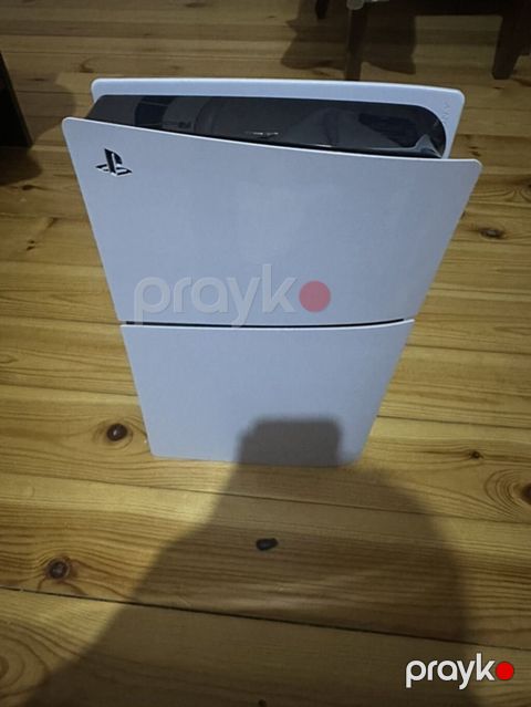 Ps5 slim alıram satan varsa elaqe saxlasın bir pultla iki — Masazır