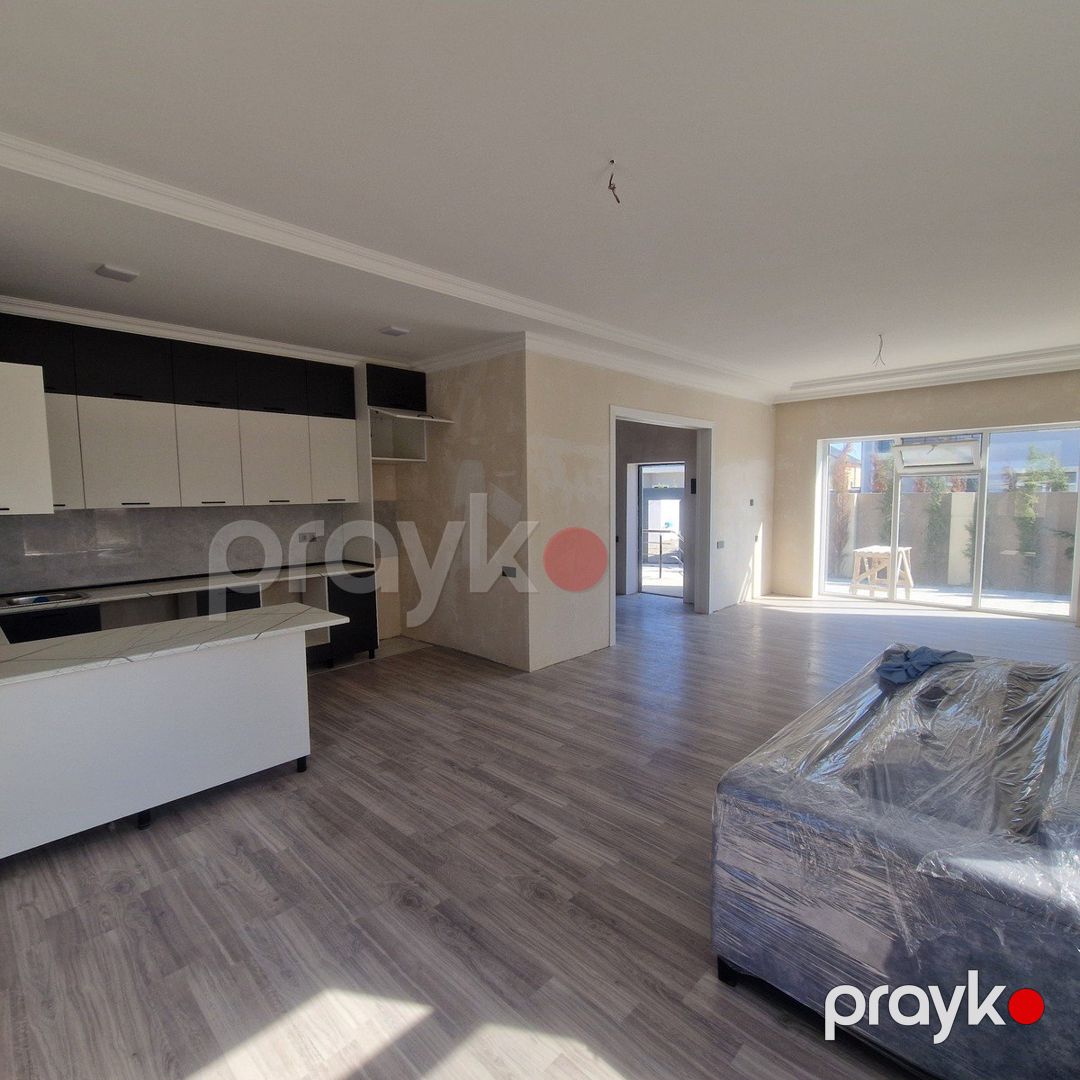 Satılır 4 otaqlı həyət evi/bağ evi 130 m² — Ev, villa, Bakı (5)