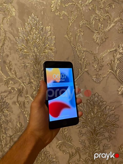 Apple iPhone 7 Plus Jet Black 128GB — Sumqayıt
