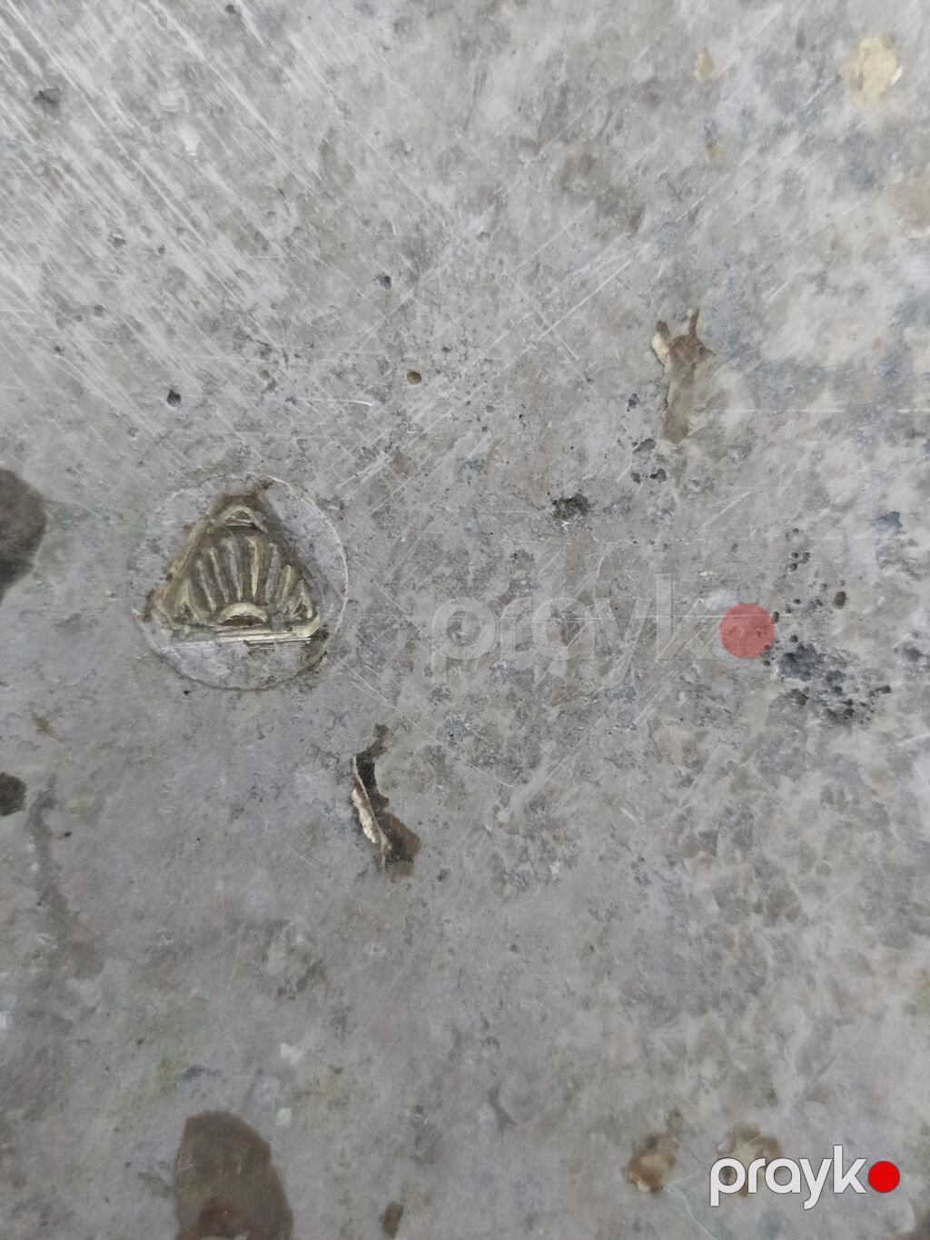 Gümüşü rəngdə metal sini/tray - Material: döymə metal (gümüşü örtüklü — Süfrə sərvisin üçün əşyalar, Bakı (2)