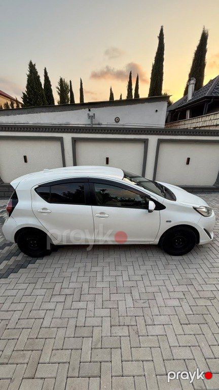 Toyota Aqua, 1.5 L, 0.87 kWh, 2017 il, 270 000 km — Avtomobillər, Bakı (6)