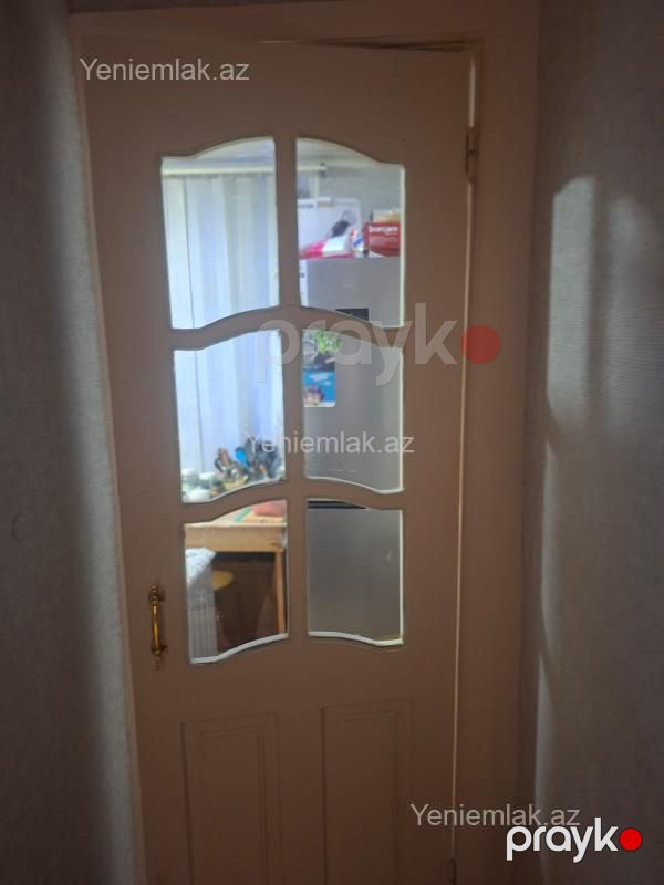Satılır 2 otaqlı Bina evi menzil (Köhnə tikili), 50 m², 1-ci mikrorayon — Mənzil, Sumqayıt (12)