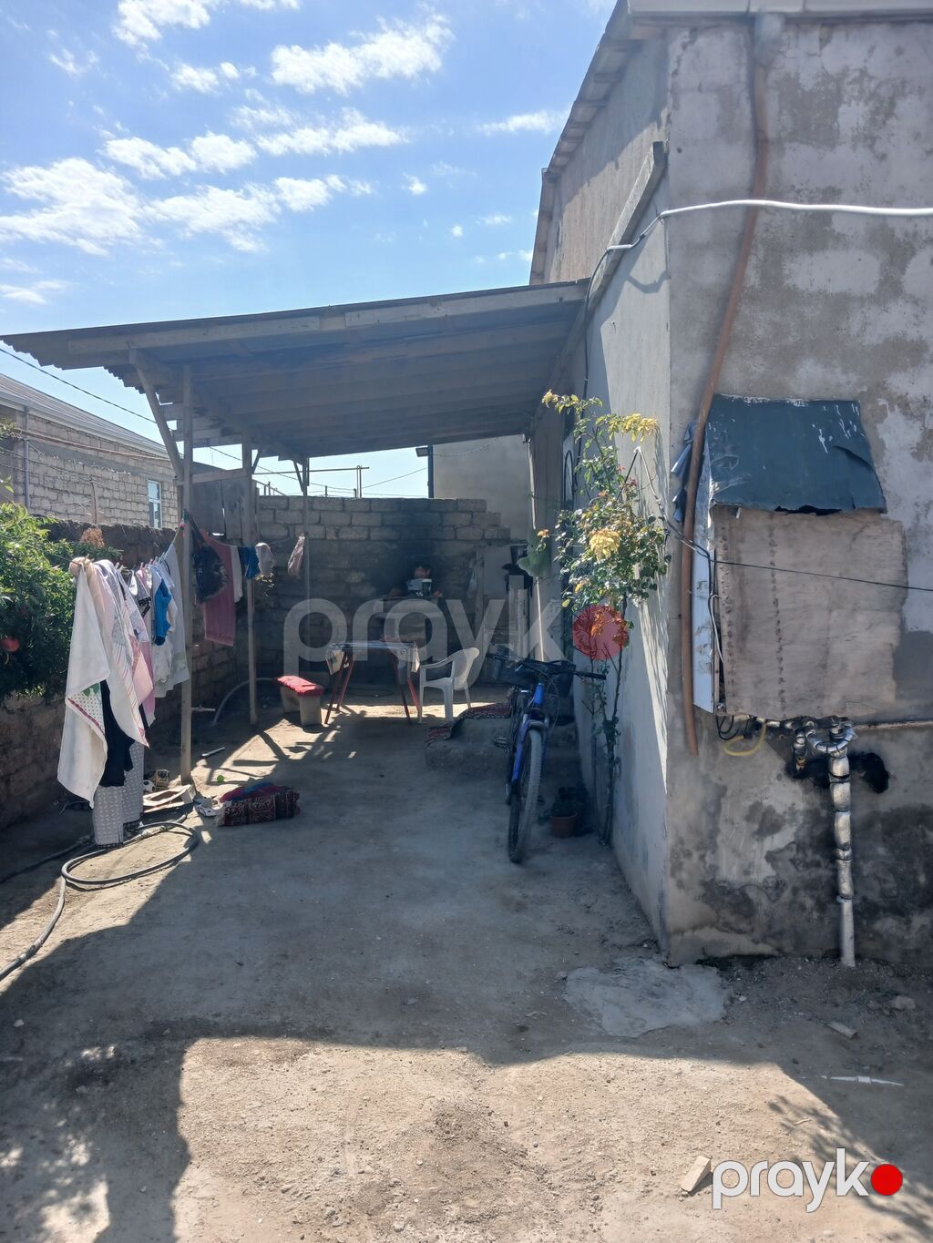 Həyətyanı sahəli həyət evi 2. Təsvir: - Daş hasarla əhatələnmiş — Ev, villa, Digah (2)