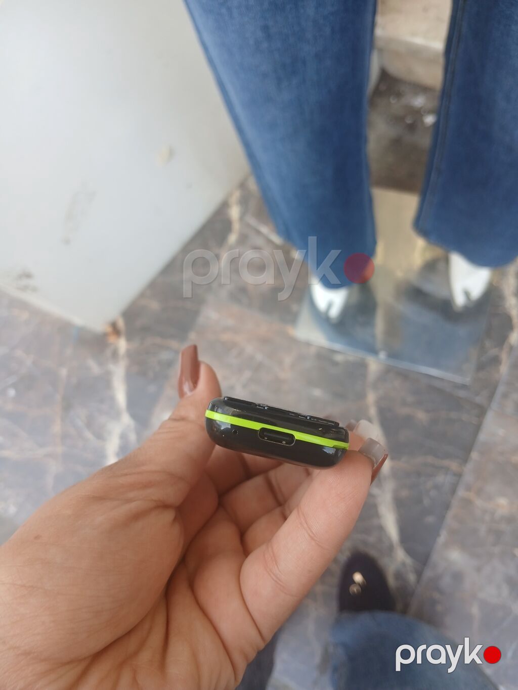 Pakofka mini B 310 telefonu,üstünde bateraka,usb,kabro qiymət 80azn — Digər smartfonlar, Bakı (2)