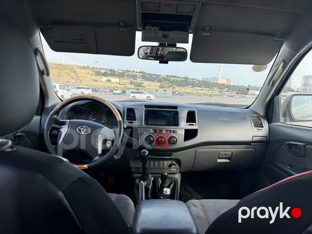 Toyota Hilux, 2.5 L, 2013 il, 440 000 km — Avtomobillər, Bakı (2)
